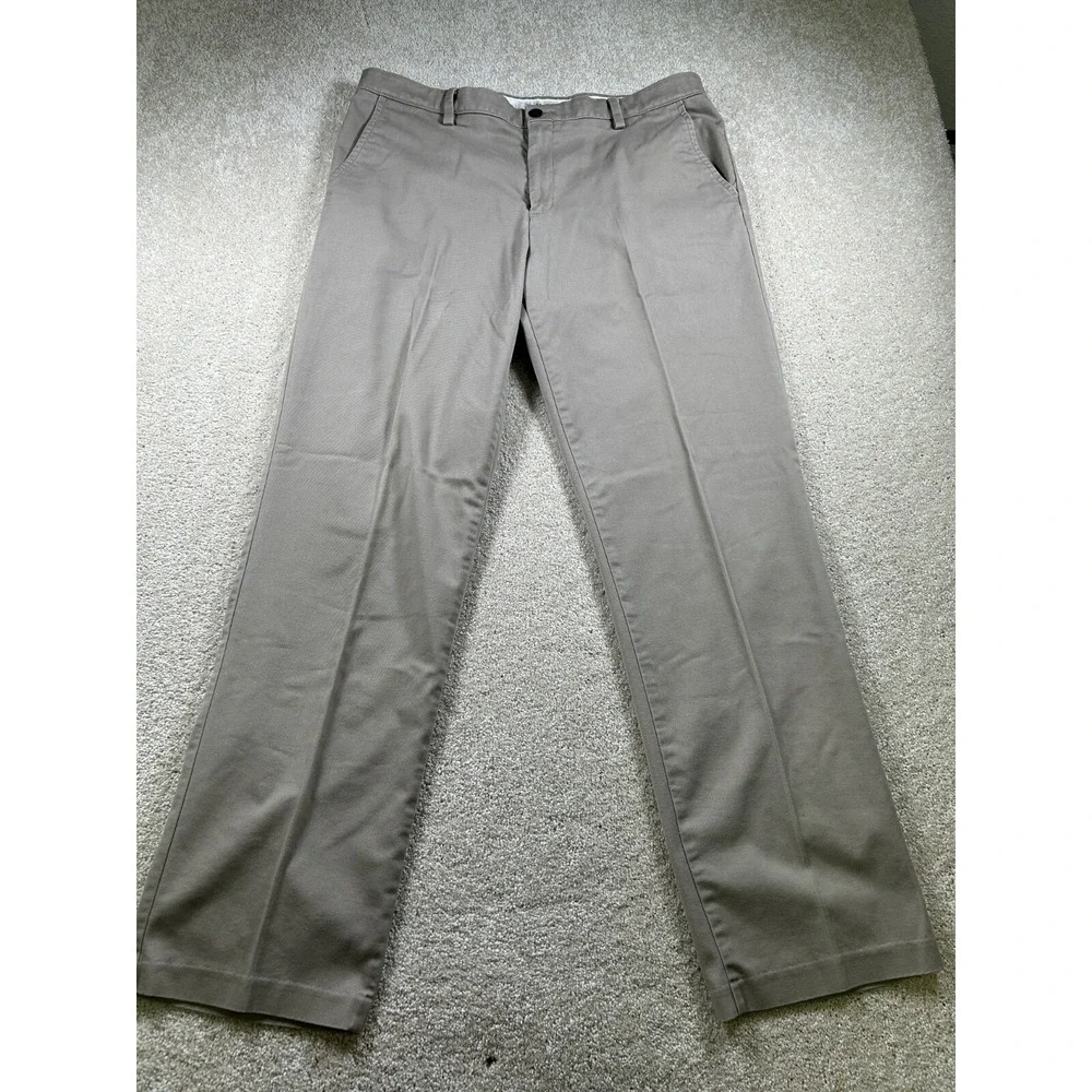 Dockers Mens Size 38X34 Straight Fit Beige Khaki Dress Pants‎